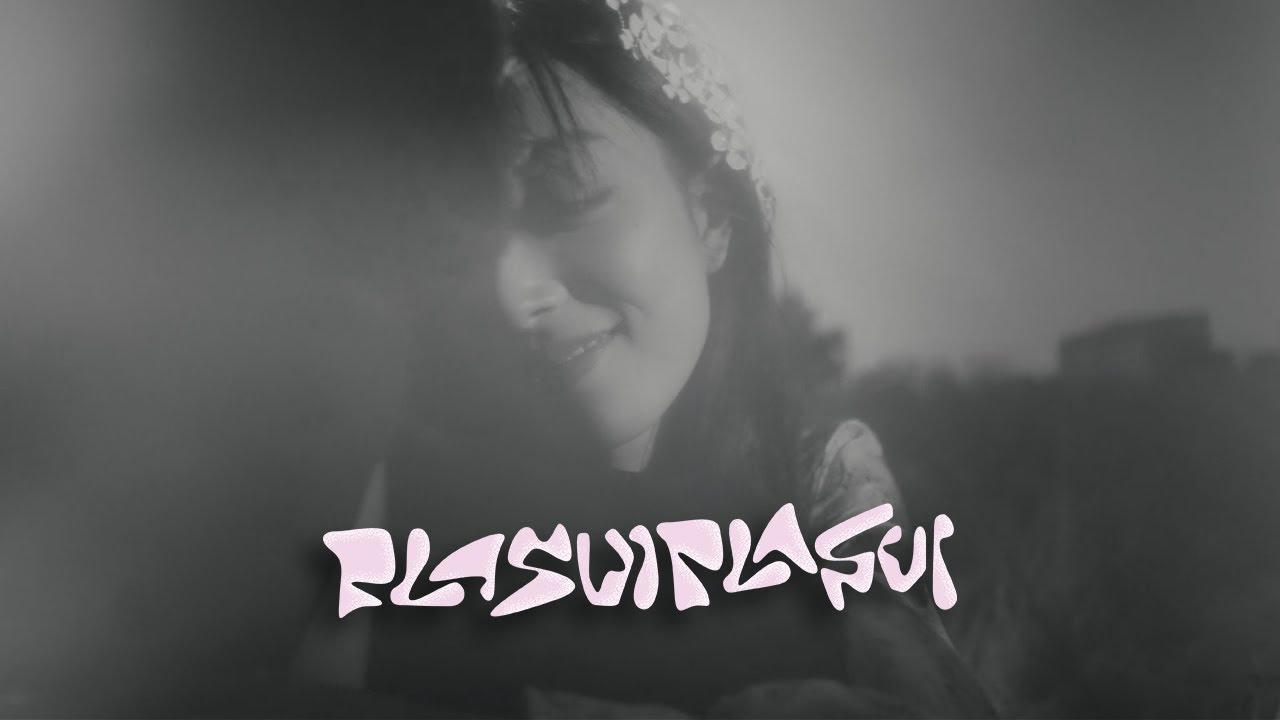 PLASUI PLASUI - ใครคนนั้น / Be With You [Official Video]