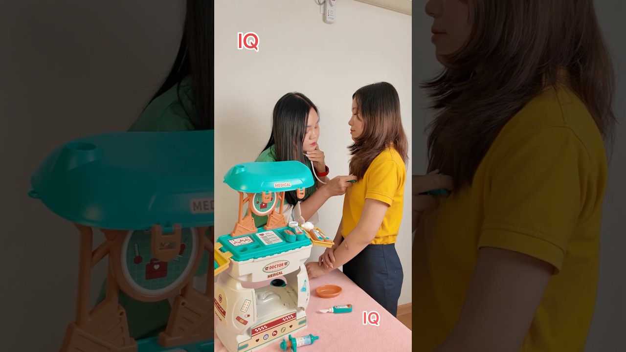 🚑🩺👩🏻‍⚕️Doctor IQ မမဝိုင် နဲ့တွေ့ရင် ရောဂါတွေ အကုန်ပျောက်သွားမယ်နော်....🥳🤩🤣 