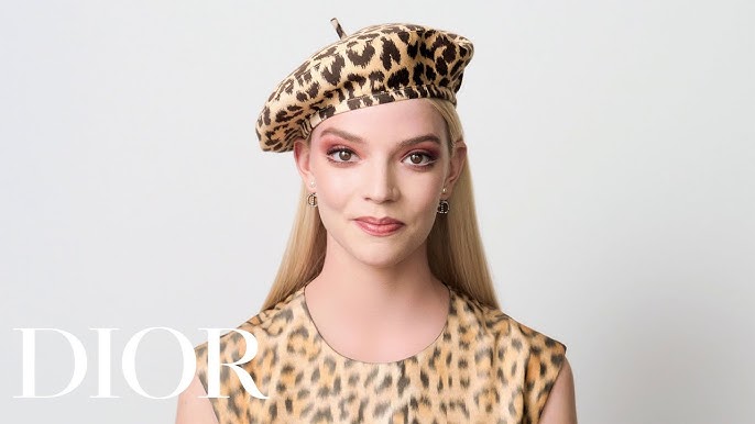 Anya Taylor-Joy é a nova embaixadora mundial de moda e maquiagem Dior 