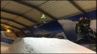 Freeski: 360 jump mute grab