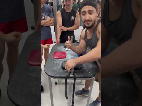 arm wrestling 10vs1