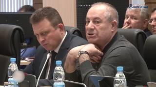 Волгоградский депутат заявил, что маленькие пенсии получают только «тунеядцы и алкаши»