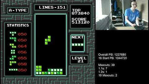 NES Tetris - 1,046,020; 241 Lines (Lines PB, First Level 30, Maxout #40)