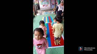 MELOMPAT DENGAN DUA KAKI ( MOTORIK KASAR )