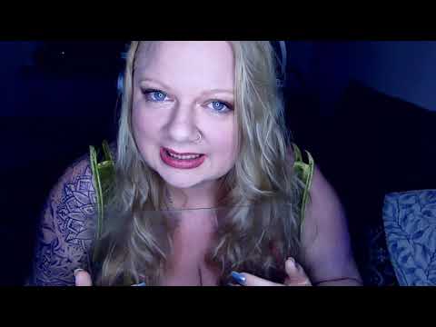 ASMR Random triggers (English and Danish whispered ramble)