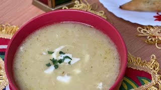 طريقة عمل شوربة البصل ب نص دقيقة بس  ! | How to make onion soup in few easy steps