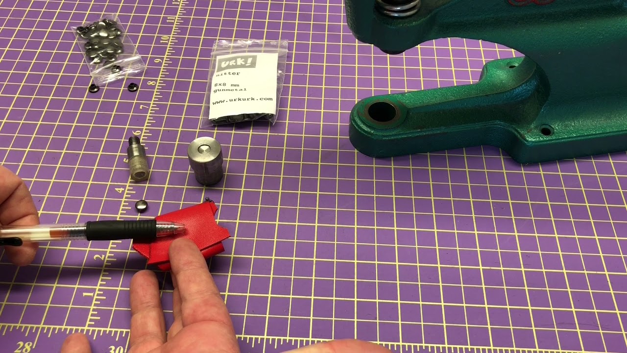 Hvordan feste nitter med knappepresse. Installing rivets using a button ...