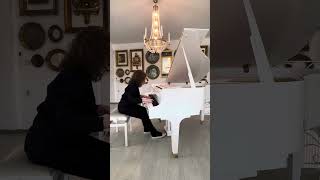 Viktor Dikanovic | F. Chopin - Nocturne No. 72 No. 1 in E minor