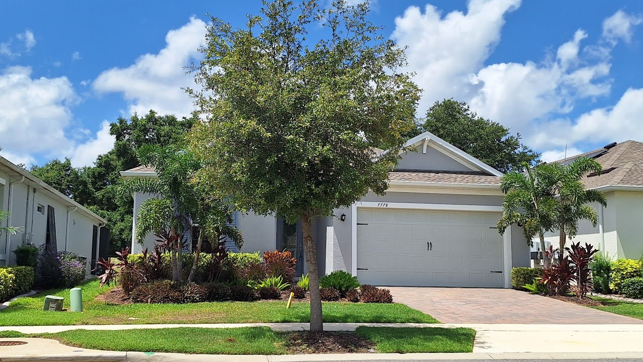 Se Vende Casa de 3 Dormitorios 3 Baños con Piscina Privada en Kissimmee, Florida 34747