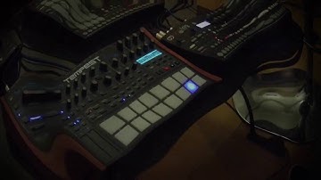 DSI TEMPEST - The Mantis In The Lo-Fi Castle - (Dark Industrial Techno)