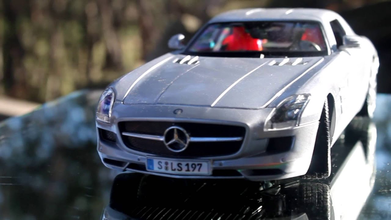 1/18 Mercedes SLS AMG by Maisto