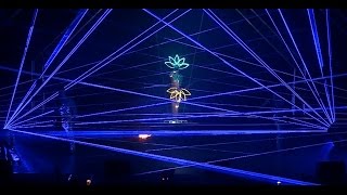 Yamakasi Laser Show 3D. Акробатическое лазерное шоу.