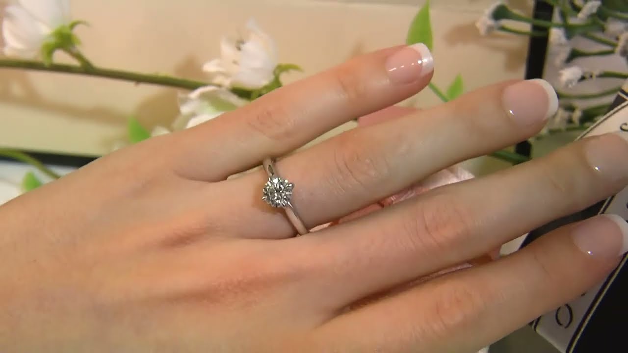 DR091 Compass Set Solitaire Diamond Ring