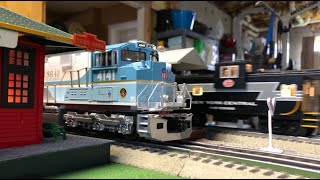 O Scale Lionel Fastrack Layout Running Session 4/3/2020
