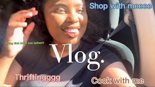 Vlog: Come with me thrifting and watch me cook lol and enjoy my day with meeee!