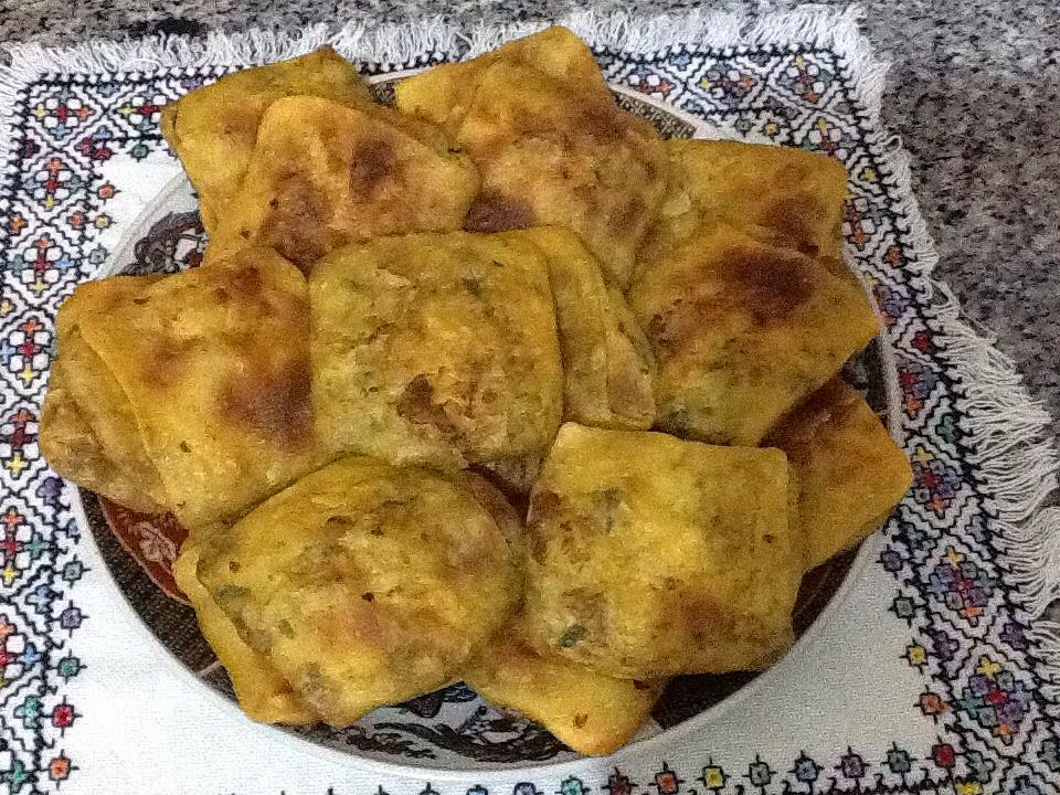 أسهل طريقة تحضيررغائف ملوي/ مسمن مغربي معمربالكفتة بطريقة سهلة  Msemen Marocain