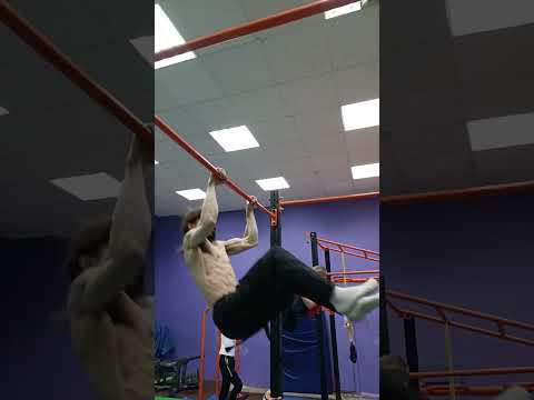 ПодъЁм ПереВоротом в Упор на ПереКладину, ПодъЁм с ПереВоротом, ПодъЁм ПереВорот. СКК "Вместе"