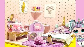 Hi everybody! in this video i show the making of a unicorn dollhouse
room with cat included. it is sized for lol surprise doll, but any
small d...