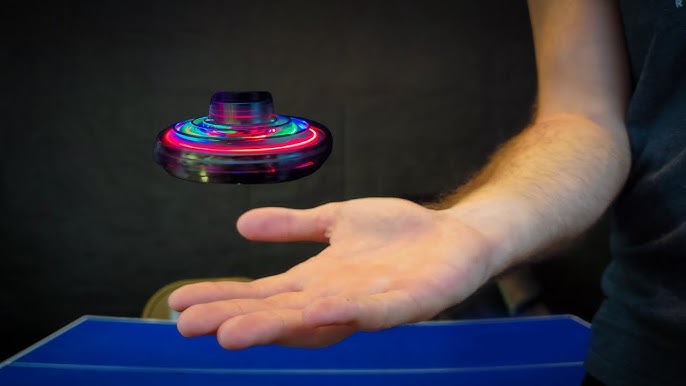 How to use the flying spinner ball 