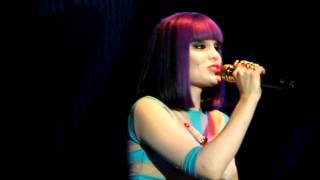 JESSIE J - NEW SONG - MY SHADOW- HEARTBEAT TOUR 2011