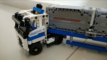Lego Technic Container Yard 42062 - Tractor Trailer