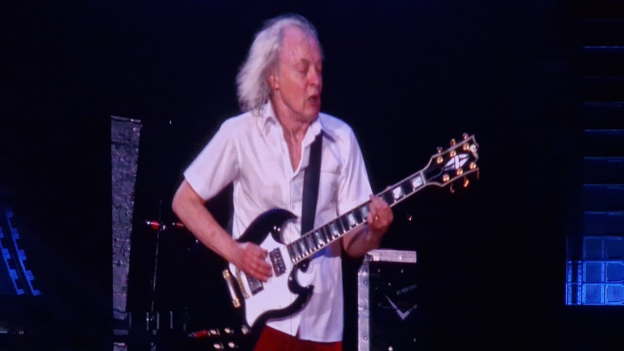 AC/DC POWER UP TOUR 2024 SEVILLA, SPAIN LIVE - YouTube