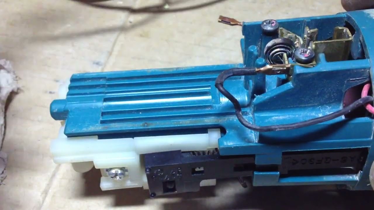 штроборез makita SG1250