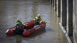 États-Unis : percuté par un navire, un pont à Baltimore s'effondre, des véhicules à l'eau