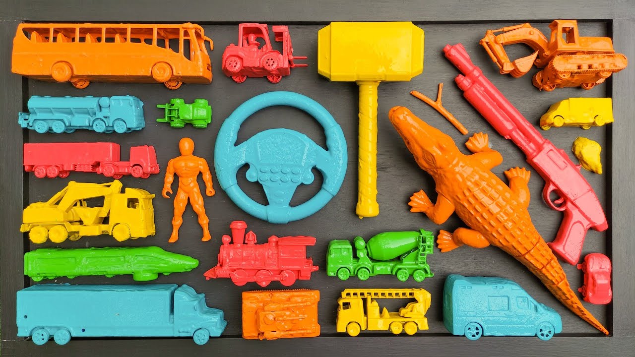 Membersihkan Hewan Sapi, Mobil Balap, Bus Tingkat, Ambulans, Truk Molen, Kereta Api, Pesawat Terbang