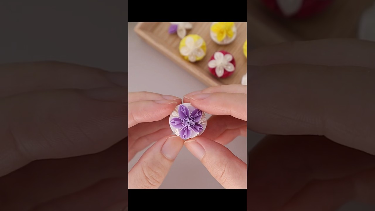 お菓子みたい折り紙くす玉｜円型クラフトパンチで作る小さくて可愛い