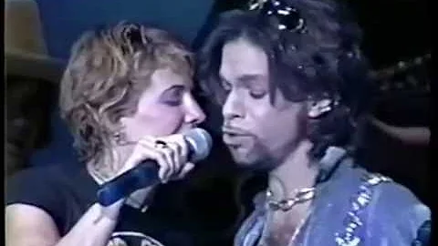 SHERYL CROW & PRINCE ( 'Every Day Is A Winding Road')