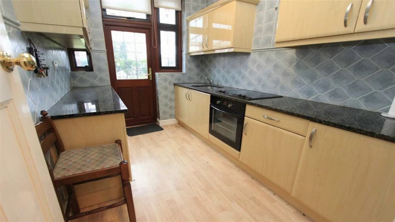 2 bedroom property for sale in Budoch Drive Goodmayes Essex YouTube