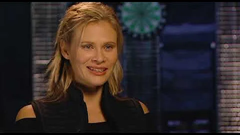 Andromeda Extra - Meet The Cast, Lisa Ryder (Beka ...