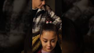 Üşüdün Mü Sen Diyip Üstünü Örtmesi.