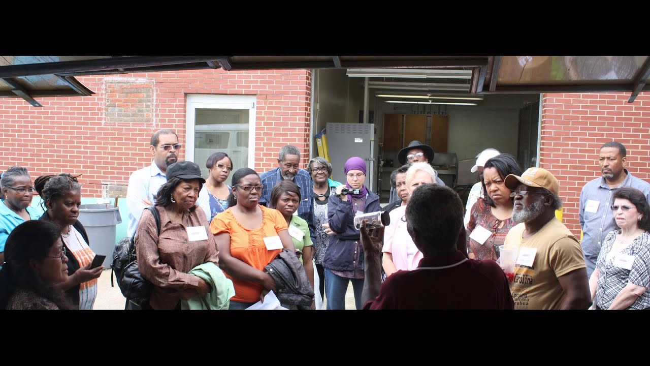 Small Farms Research Center - Who are we?