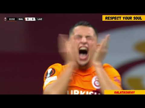 Olimpiu Morutan'ın Lazio maçında direkte patlayan füzesi.Galatasaray 1:0 Lazio