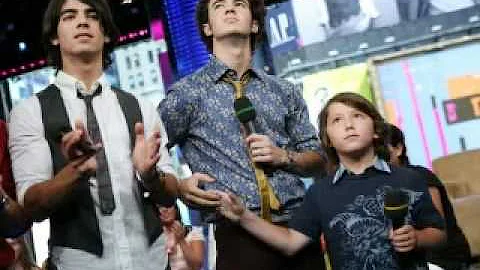 **Lovebug: A Nick Jonas Love Story {episode 4 part 1}**