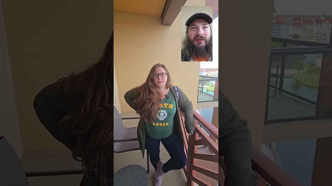 Disney Island Tower at Polynesian   Deluxe Studio Review   First Day Things