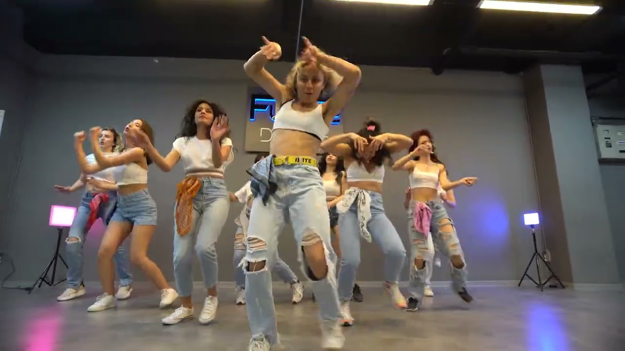 Murat Boz - Gümbür Gümbür - Türkçe Pop Koreografi - İzmir - Future Dance