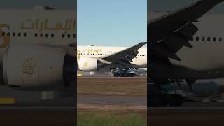 ✈️ Emirates Boeing 777-300ER EPIC Landing at New York JFK | Stunning Approach and Touchdown! ✈️