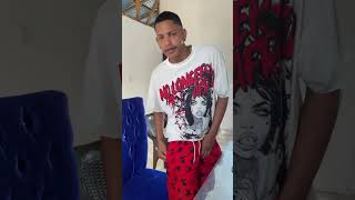 4 libra de carne 🍖 tiene ese pollo