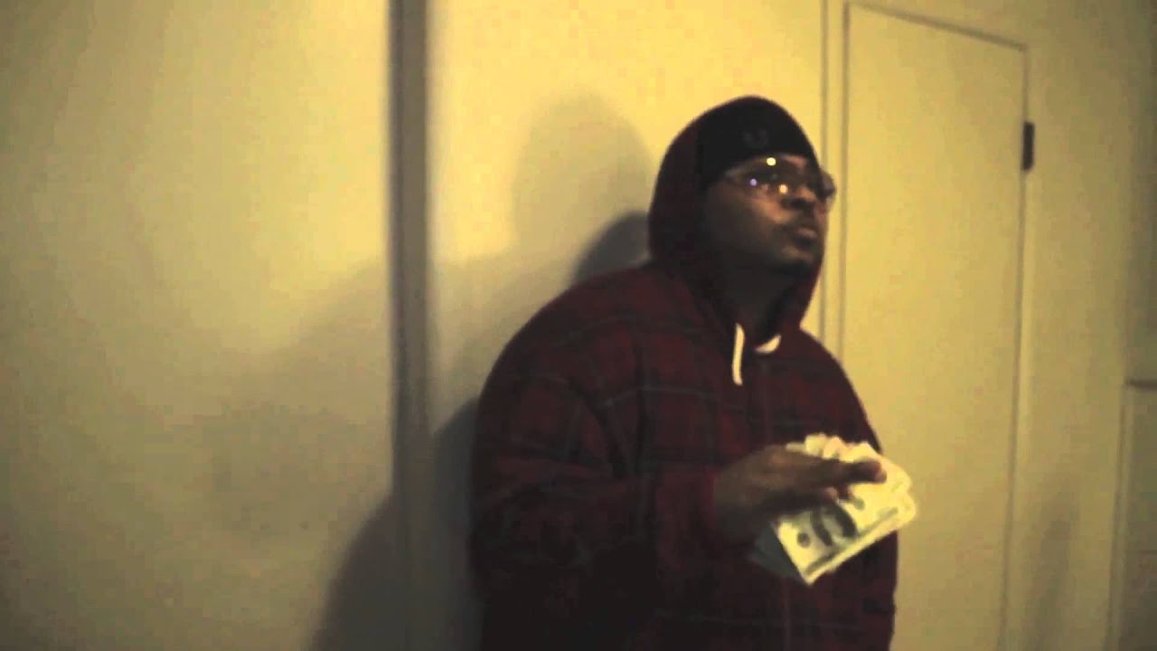 Izzo "Get It" ft.DoughBoyzCashout