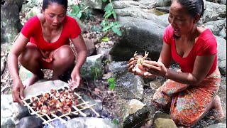 Wow Adventure Skill! Catching Crabs and Grilling for survival food in the forest, Eating River Crabs