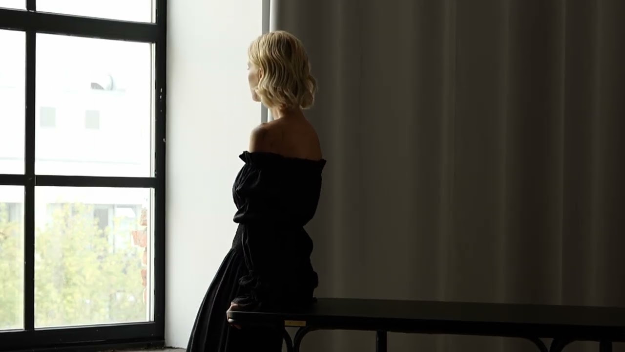 Обеденный стол Ror серо-черного цвета - лучшие Обеденные столы в INMYROOM Обеденный стол Ror серо-черного цвета - лучшие Обеденные столы в INMYROOM