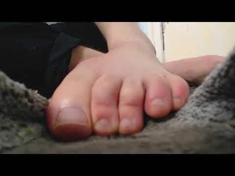 feet pov dirty - YouTube