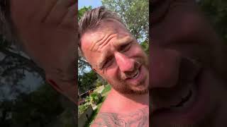 More Dapper DIY disastersI’m a comedian, not a builder, this fence video proves it 😂