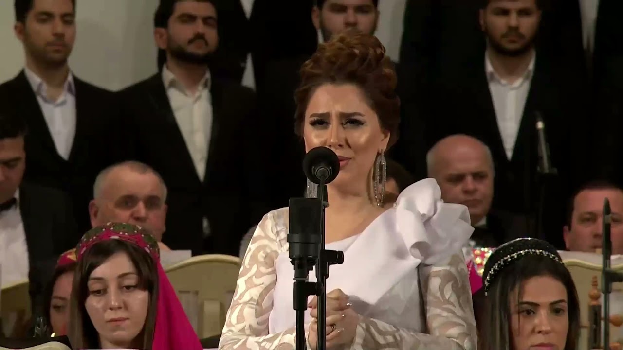 Fuzuli kantatasi Revane Qurbanova