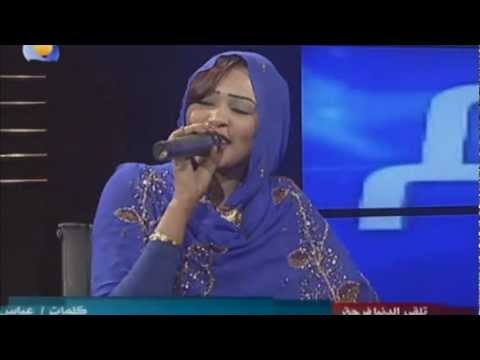 صباح عبدالله تلقي الدنيا فرحة