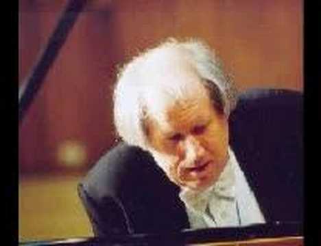 Grigory Sokolov plays Chopin Sonata #2, B-flat minor, Op. 35 (1/3)