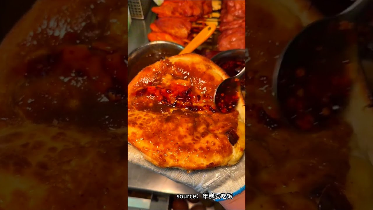 YouLookYummy1423|Crispy Delight: Jianbing Stuffed with Crispy Skewers